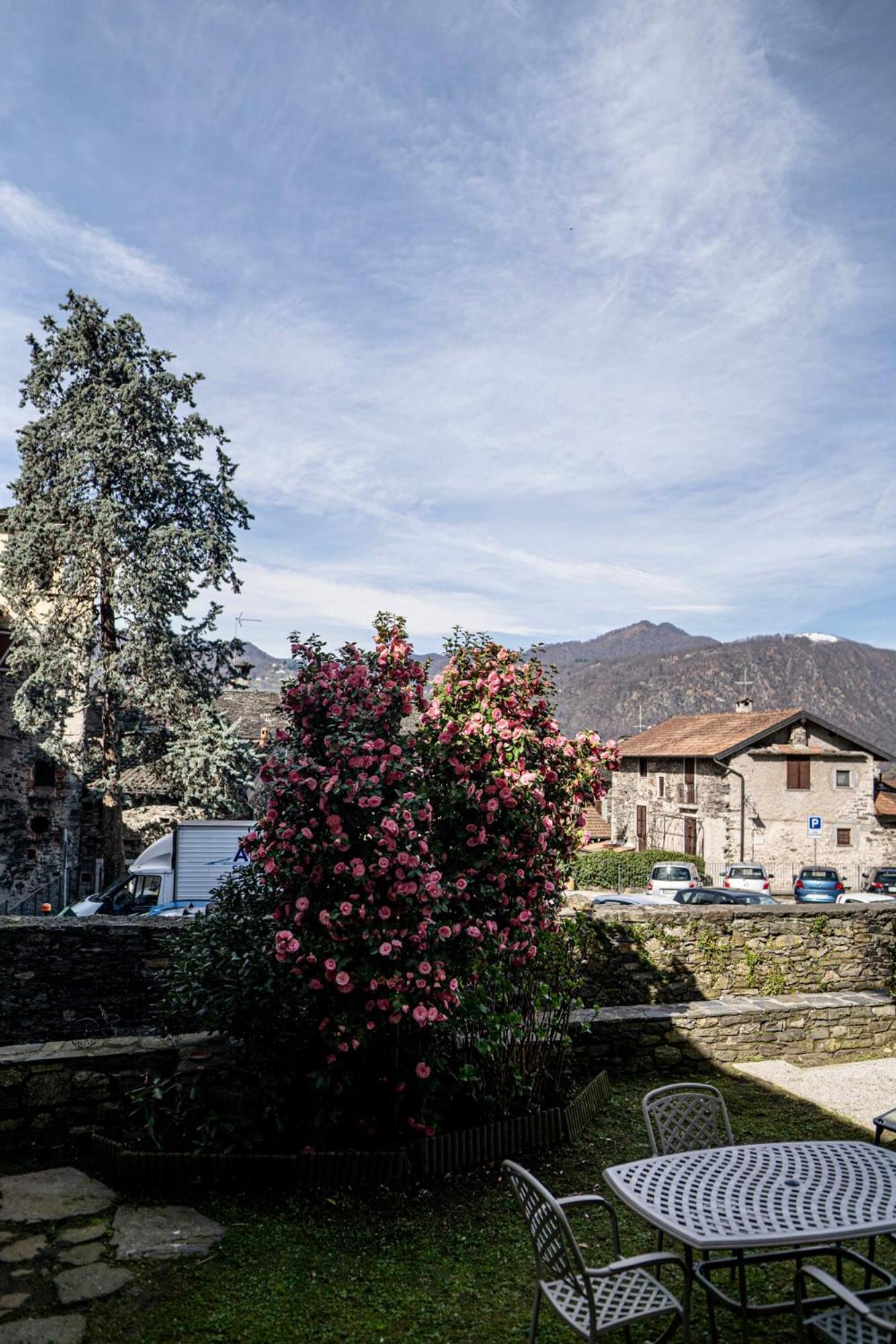 L&B House Villa Orta San Giulio Buitenkant foto