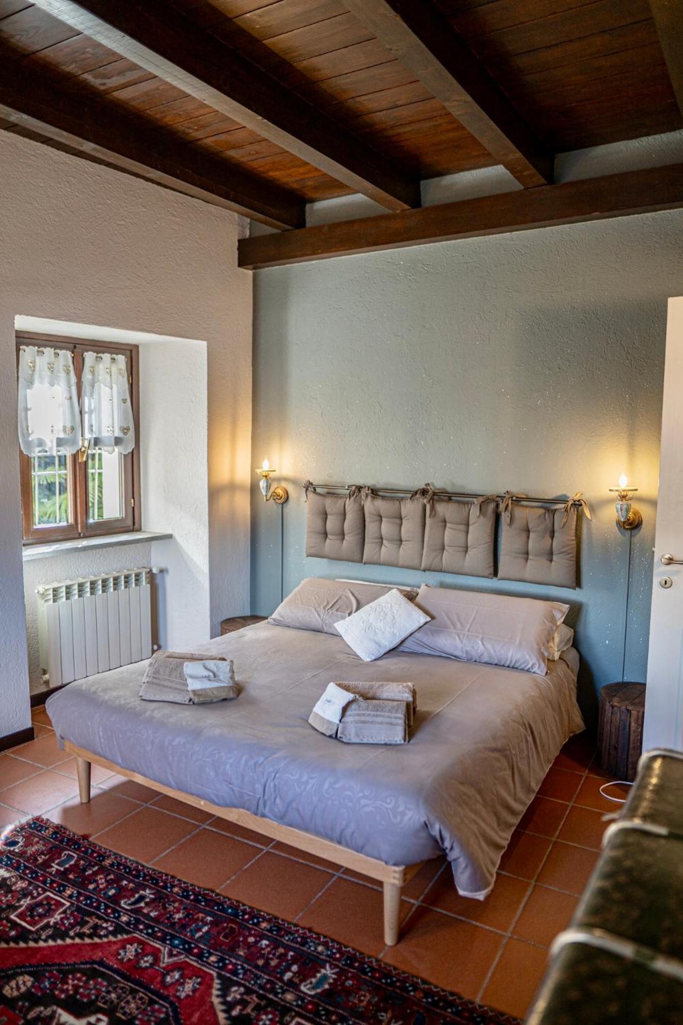 L&B House Villa Orta San Giulio Buitenkant foto